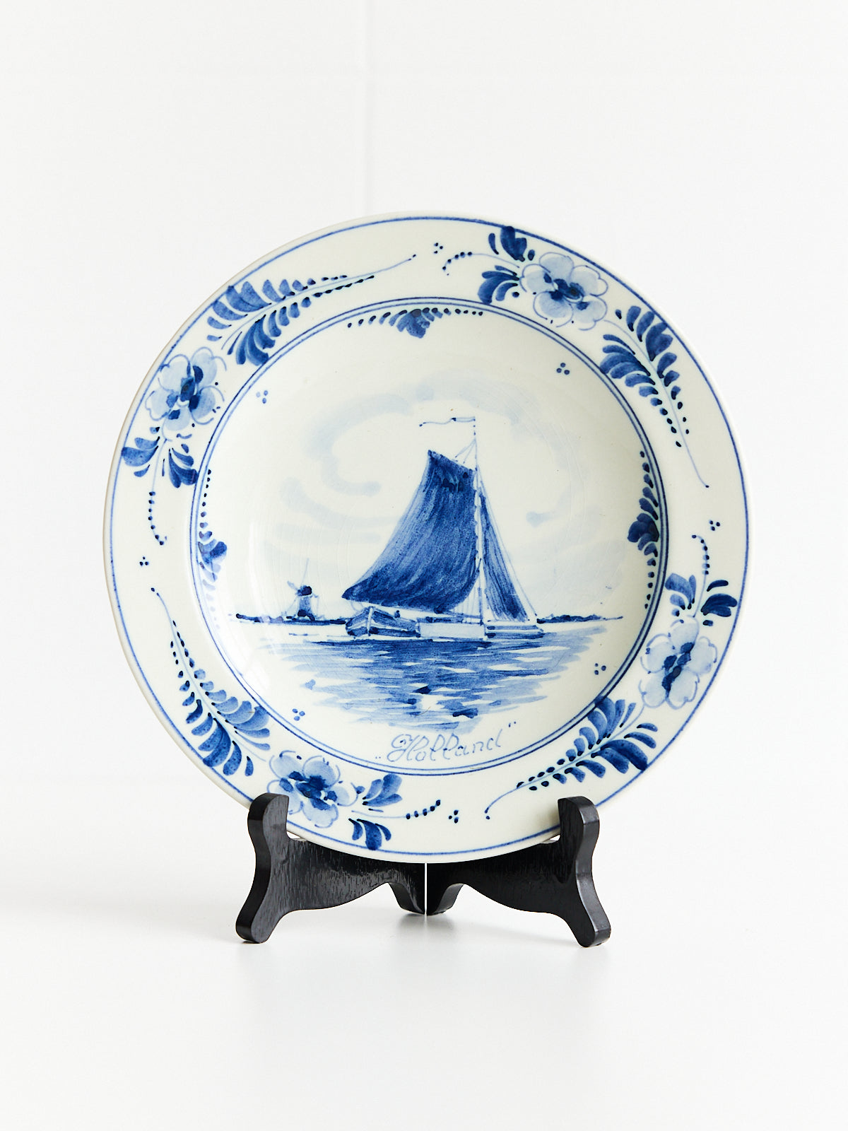 Delft Blue Plate - De Delftse Pauw